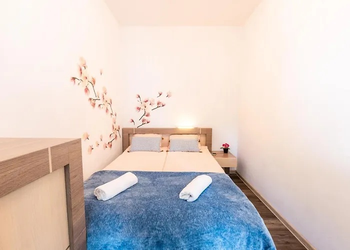 Victus Apartamenty, Bella